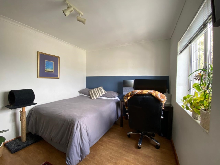 To Let 2 Bedroom Property for Rent in Oude Westhof Western Cape